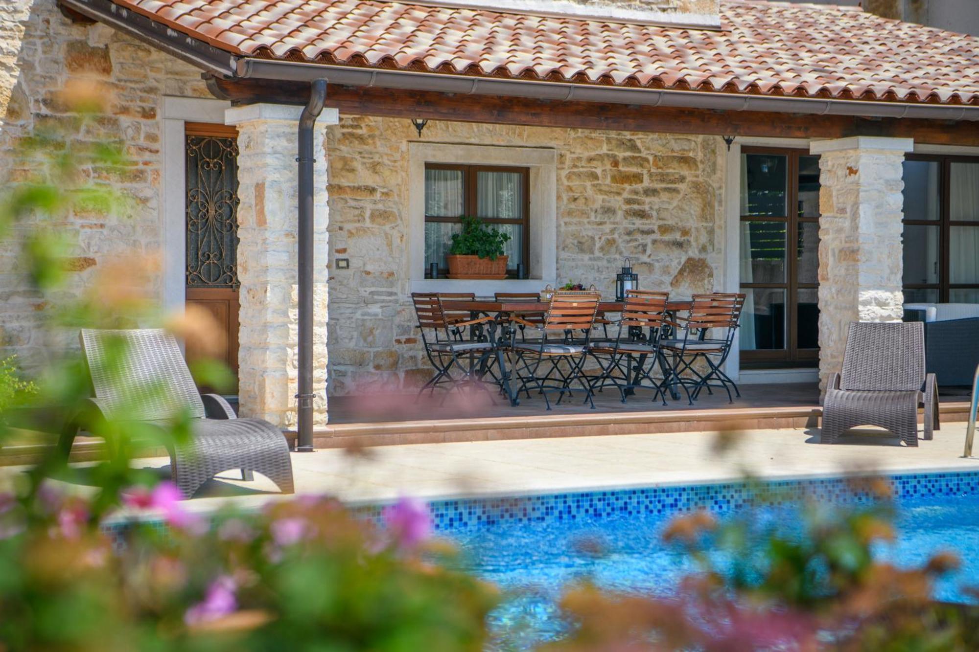 Villa Gina Valtura Buitenkant foto